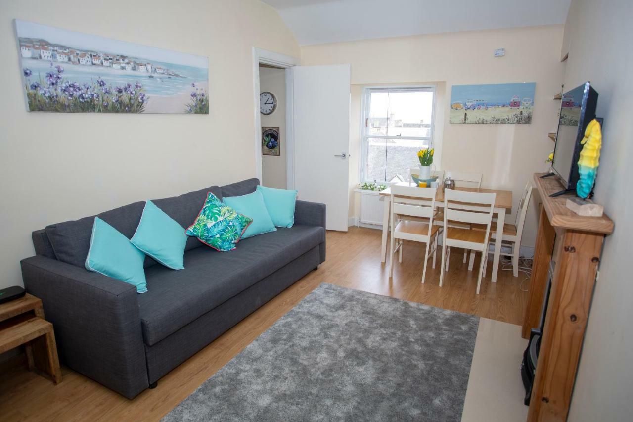 Spacious 2 Bed Apartment In The Heart Of Old Town 에든버러 외부 사진